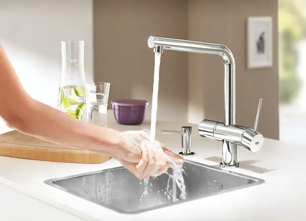 Дозатор для миючого засобу Grohe (40535000)