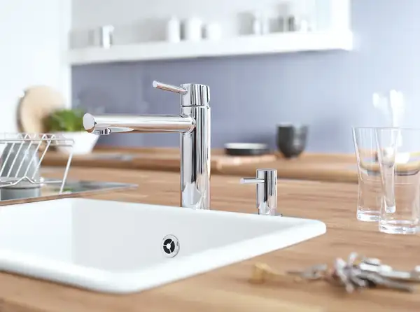 Дозатор для миючого засобу Grohe (40535000)