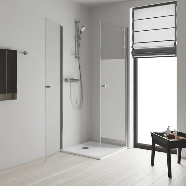 Душовий гарнітур зі штангою, 3 режими струменю Grohe New Tempesta Cosmopolitan (27929002) Душовий гарнітур зі штангою, 3 режими струменю Grohe New Tempesta Cosmopolitan (27929002)