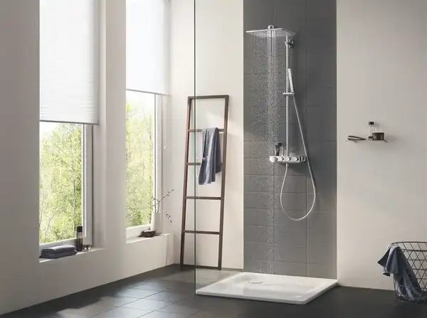 Душова система з термостатом для душа Grohe Euphoria SmartControl System (26508000)