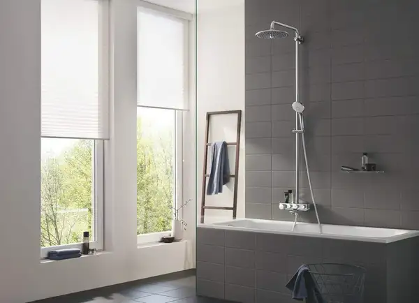 GROHE Душевая система настенного монтажа с термостатом для ванны Euphoria SmartControl System 260 Mono (26510000) фото 6 Aquada.com.ua GROHE Душевая система настенного монтажа с термостатом для ванны Euphoria SmartControl System 260 Mono (26510000) фото 6 Aquada.com.ua