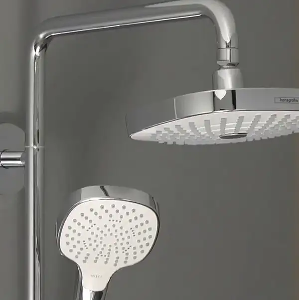 Hansgrohe Croma E Showerpipe 180 2jet Душевая система, хром/белый (27258400) Hansgrohe Croma E Showerpipe 180 2jet Душевая система, хром/белый (27258400)