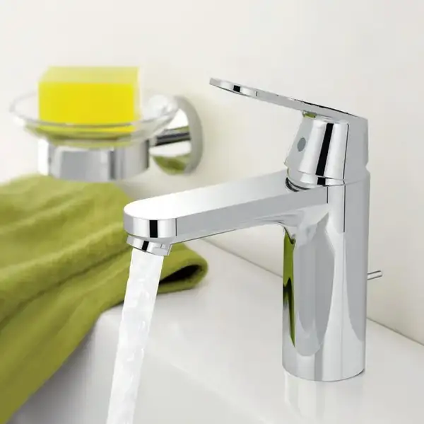 Grohe Eurosmart Cosmopolitan Смеситель для раковины, хром (23325000)