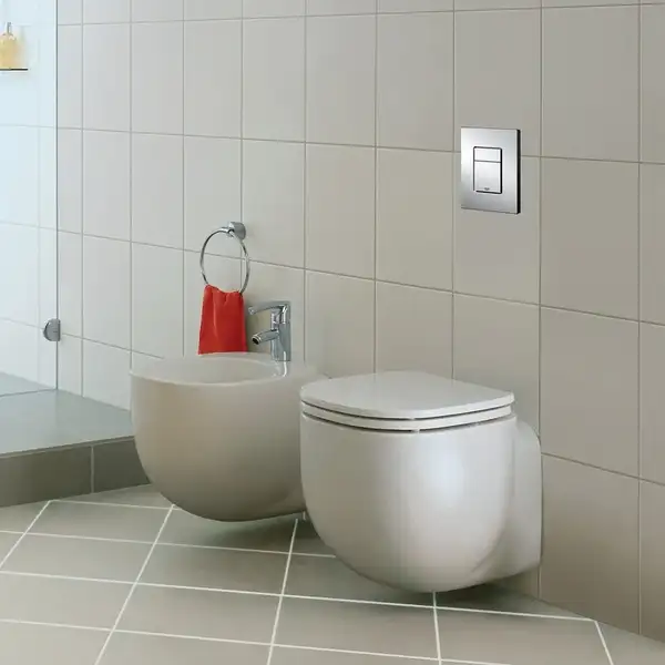 Grohe Skate Cosmopolitan Панель смыва, хром (38732000) Grohe Skate Cosmopolitan Панель смыва, хром (38732000)