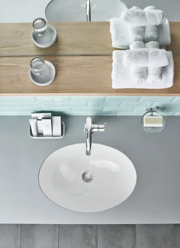 Grohe Bau Ceramic Встраиваемая раковина 55, белая (39423000)