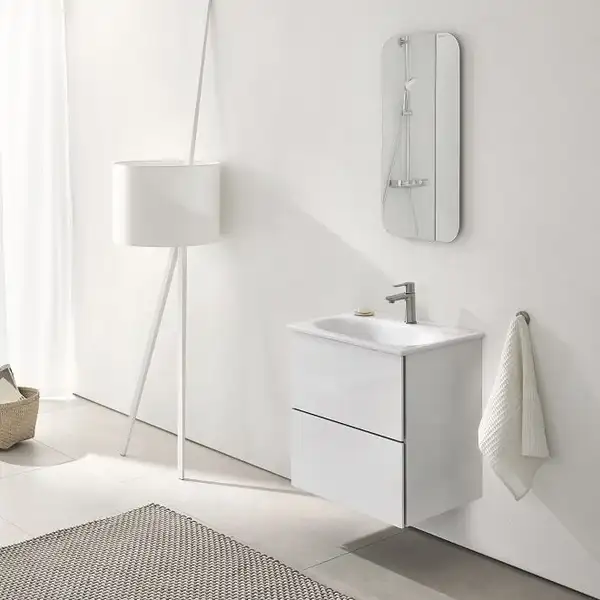 Умивальник накладний Grohe Essence 60х46 см, білий (3956800H) Умивальник накладний Grohe Essence 60х46 см, білий (3956800H)