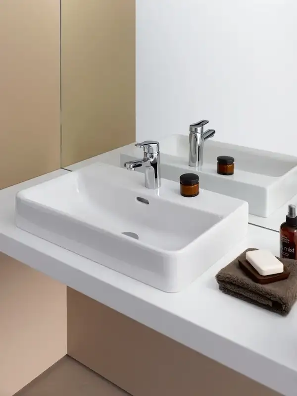 Раковина подвесная 55 х 38 см Laufen Pro S (H8179580001041) фото 4 Aquada.com.ua Раковина подвесная 55 х 38 см Laufen Pro S (H8179580001041) фото 4 Aquada.com.ua
