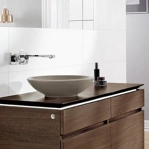 Раковина накладная на столешницу Villeroy & Boch Loop & Friends d=38 см (51480101) фото 3 Aquada.com.ua Раковина накладная на столешницу Villeroy & Boch Loop & Friends d=38 см (51480101) фото 3 Aquada.com.ua