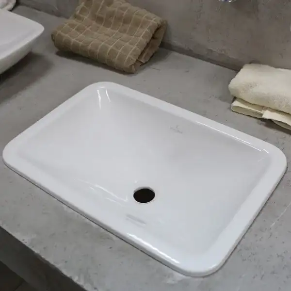 Раковина встраиваемая (в столешницу) сверху Villeroy & Boch Loop & Friends 675 х 450 мм (61452001) фото 2 Aquada.com.ua