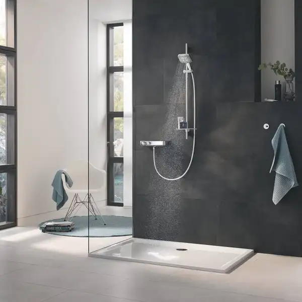 Ручний душ, 3 режими струменя Grohe Rainshower SmartActive (26550000) Ручний душ, 3 режими струменя Grohe Rainshower SmartActive (26550000)