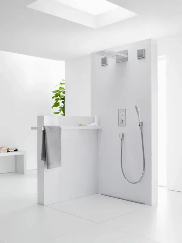 Лейка для душа Hansgrohe PuraVida (цвет - хром/белый), 3 вида струи (28557400) фото 3 Aquada.com.ua