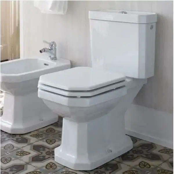 Унитаз-компакт Duravit 1930 с бачком и крышкой (0227090000 + 0872200005 + 0064810000) фото 2 Aquada.com.ua Унитаз-компакт Duravit 1930 с бачком и крышкой (0227090000 + 0872200005 + 0064810000) фото 2 Aquada.com.ua