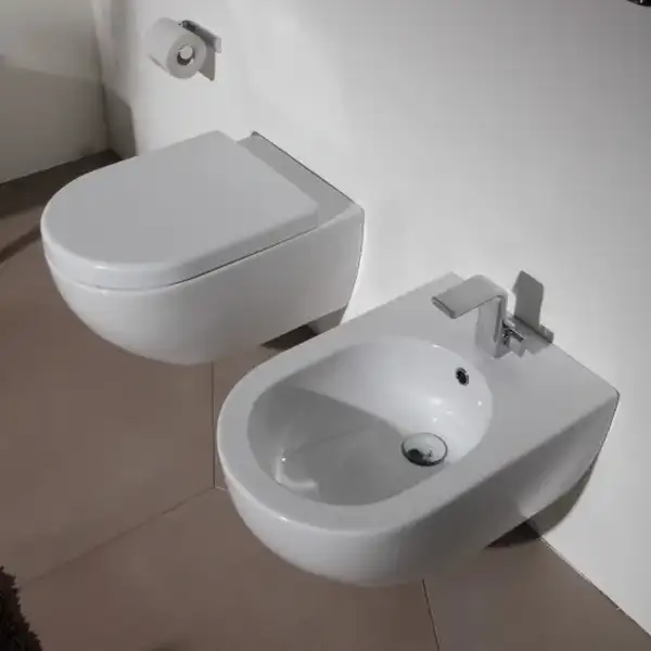 Унитаз с функцией биде Flaminia App Goclean (безободковый), с сиденьем Soft Close (AP118G+ERWCB+QKCW03) фото 2 Aquada.com.ua Унитаз с функцией биде Flaminia App Goclean (безободковый), с сиденьем Soft Close (AP118G+ERWCB+QKCW03) фото 2 Aquada.com.ua