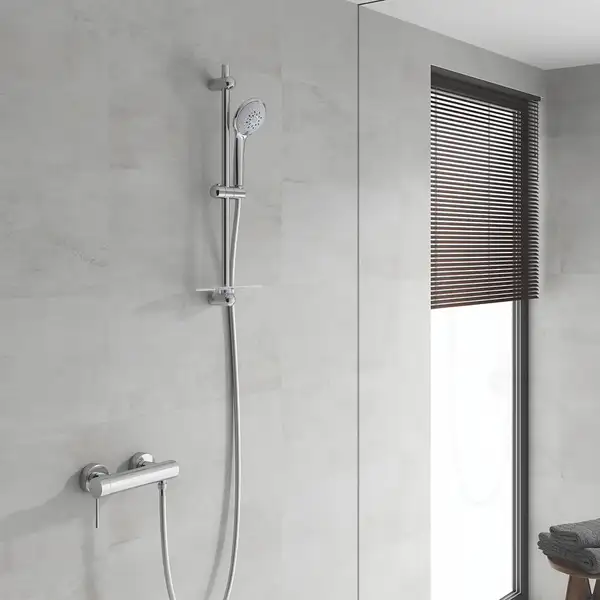 Змішувач для душу Grohe Essence New (33636001) Змішувач для душу Grohe Essence New (33636001)