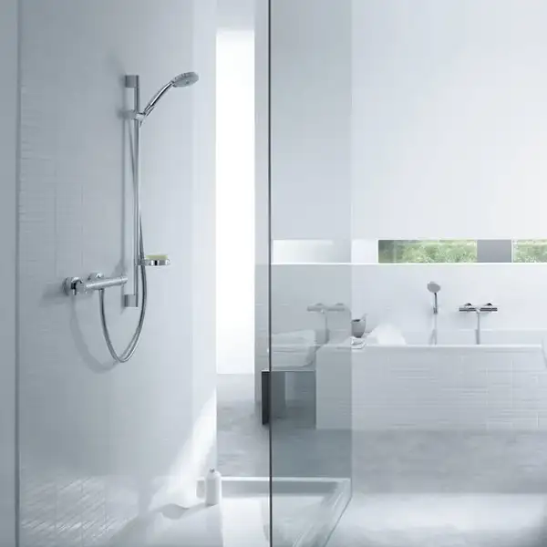 Душевой гарнитур с термостатом Hansgrohe Croma 100 Multi (27086000) фото 3 Aquada.com.ua Душевой гарнитур с термостатом Hansgrohe Croma 100 Multi (27086000) фото 3 Aquada.com.ua