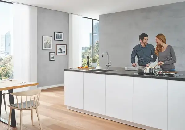 Змішувач і бойлерна система M-розміру Grohe Red II (30083001)