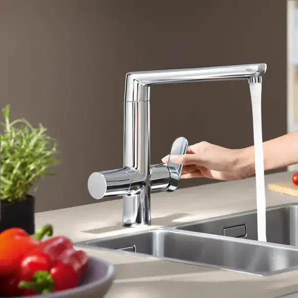 Смеситель для кухни, однорычажный, с дополнительной лейкой Grohe K7 (31354001) фото 2 Aquada.com.ua Смеситель для кухни, однорычажный, с дополнительной лейкой Grohe K7 (31354001) фото 2 Aquada.com.ua