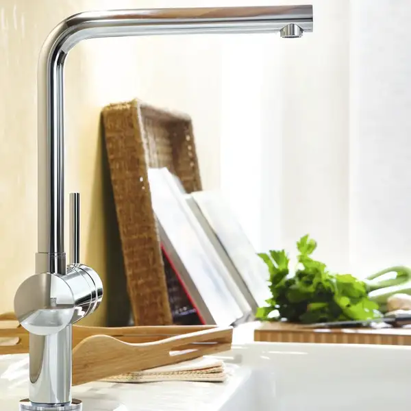 Смеситель для кухни изливом Grohe Minta (31375000) фото 5 Aquada.com.ua Смеситель для кухни изливом Grohe Minta (31375000) фото 5 Aquada.com.ua