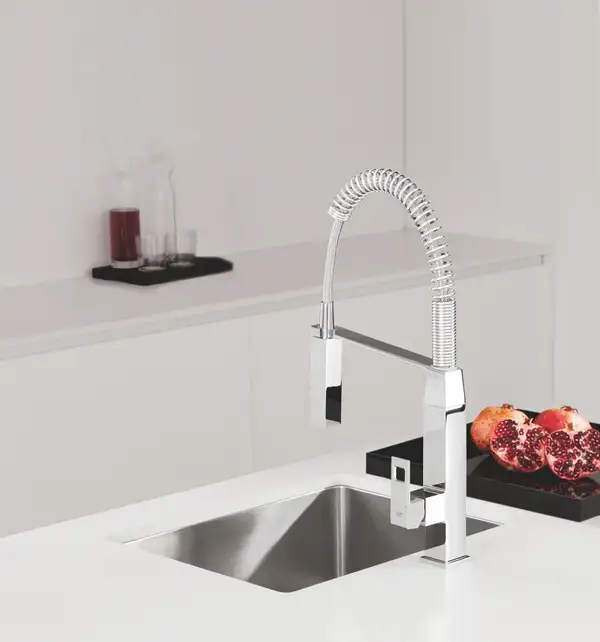 Grohe Eurocube Смеситель для кухни, хром (31395000) Grohe Eurocube Смеситель для кухни, хром (31395000)