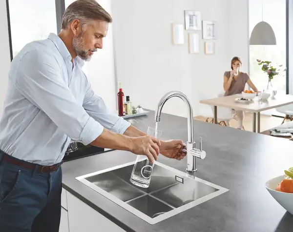 Система фільтрів для питної води зі змішувачем Grohe Blue Home Connected (31455001)