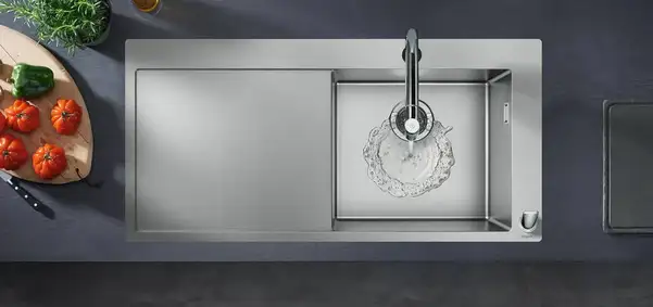 Смеситель для кухни Hansgrohe Metris Select 200 1jet, sBox (цвет - хром), с вытяжным душем (73804000) фото 5 Aquada.com.ua Смеситель для кухни Hansgrohe Metris Select 200 1jet, sBox (цвет - хром), с вытяжным душем (73804000) фото 5 Aquada.com.ua