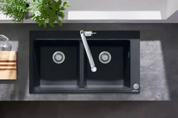 Смеситель для кухни Hansgrohe Metris Select 320 2jet, sBox (цвет - хром), с вытяжным душем (73806000) фото 4 Aquada.com.ua Смеситель для кухни Hansgrohe Metris Select 320 2jet, sBox (цвет - хром), с вытяжным душем (73806000) фото 4 Aquada.com.ua