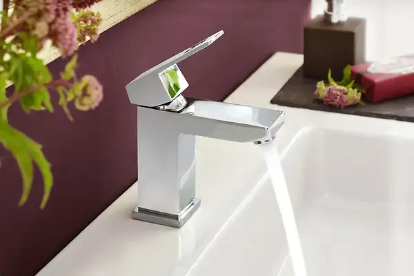 Змішувач одинважільний для раковини Grohe Eurocube S-Size без донного клапана, хром (23132000)