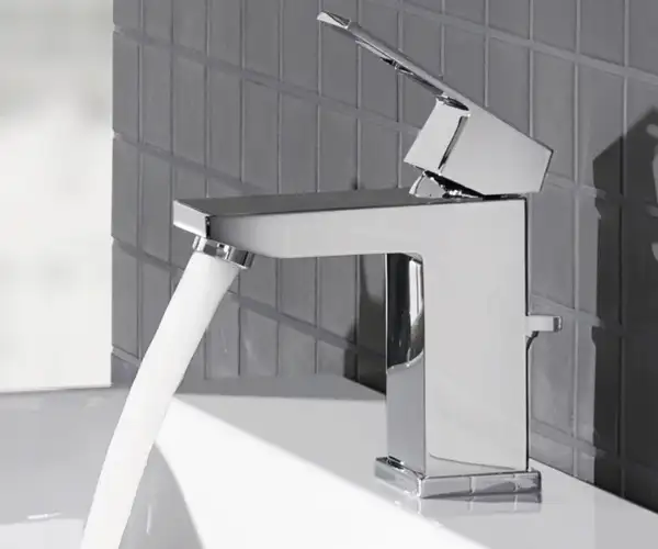 Змішувач одинважільний для раковини Grohe Eurocube S-Size без донного клапана, хром (23132000)