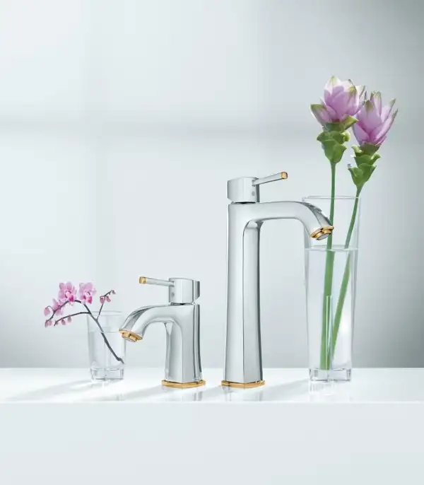 Змішувач для умивальника Grohe Grandera M-Size, хром (23303IG0) Змішувач для умивальника Grohe Grandera M-Size, хром (23303IG0)