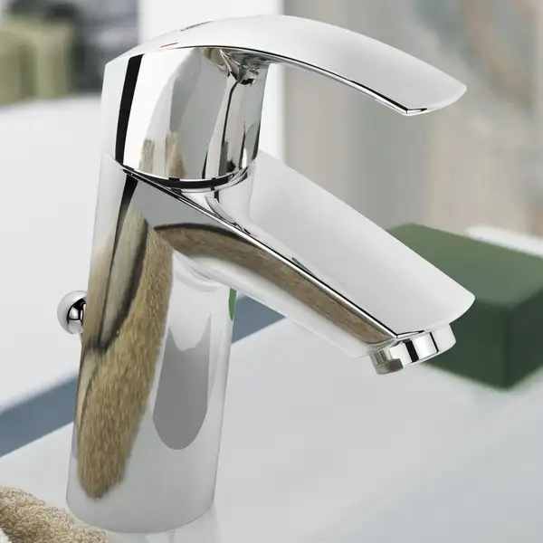 GROHE Одноважільний змішувач для раковини M-size Eurosmart (2339310E) (2339310E) фото 4 Aquada.com.ua GROHE Одноважільний змішувач для раковини M-size Eurosmart (2339310E) (2339310E) фото 4 Aquada.com.ua