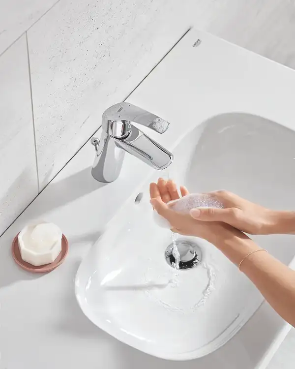 GROHE Одноважільний змішувач для раковини M-size Eurosmart (2339310E) (2339310E) фото 10 Aquada.com.ua GROHE Одноважільний змішувач для раковини M-size Eurosmart (2339310E) (2339310E) фото 10 Aquada.com.ua