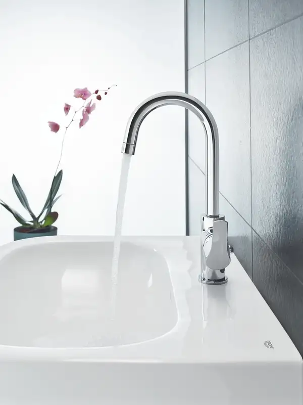 Змішувач для раковини L-розміру Grohe Eurosmart (23537002) Змішувач для раковини L-розміру Grohe Eurosmart (23537002)