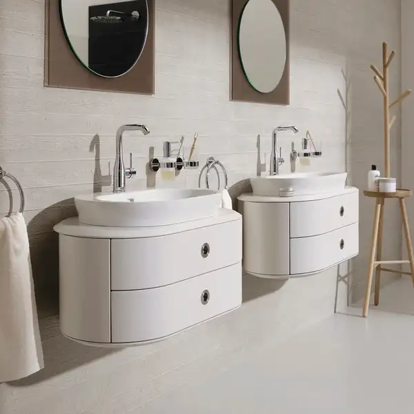 Змішувач для раковини L-розміру Grohe Essence New (23541001) Змішувач для раковини L-розміру Grohe Essence New (23541001)