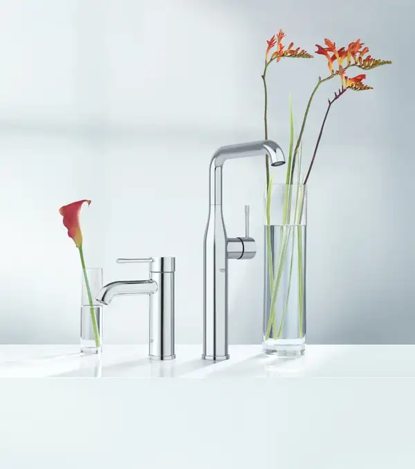 Змішувач для раковини S-розміру Grohe Essence New (23589001) Змішувач для раковини S-розміру Grohe Essence New (23589001)