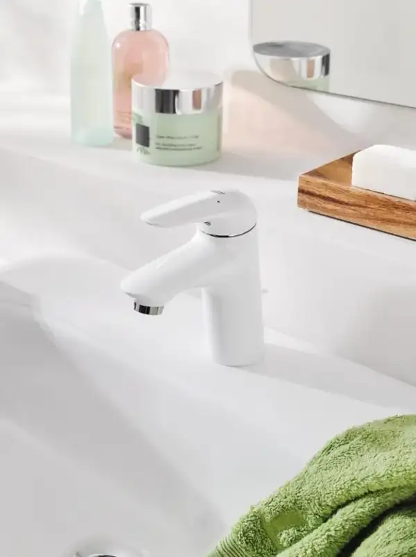 Grohe Eurostyle Смеситель однорычажный для раковины S-Size (23707LS3) (23707LS3) фото 3 Aquada.com.ua Grohe Eurostyle Смеситель однорычажный для раковины S-Size (23707LS3) (23707LS3) фото 3 Aquada.com.ua