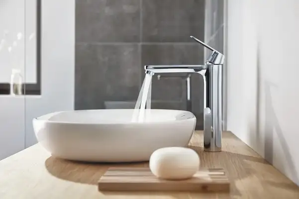 Grohe Eurosmart Cosmopolitan Смеситель для раковины, хром (23921000)