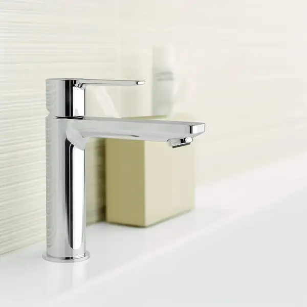 Смеситель однорычажный для раковины Grohe Lineare DN 15 S-Size (цвет - хром) с доным клапаном (32114001) фото 7 Aquada.com.ua Смеситель однорычажный для раковины Grohe Lineare DN 15 S-Size (цвет - хром) с доным клапаном (32114001) фото 7 Aquada.com.ua
