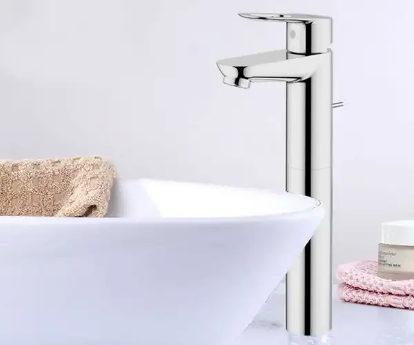 Grohe BauLoop Смеситель для раковины XL, хром (32856000) Grohe BauLoop Смеситель для раковины XL, хром (32856000)