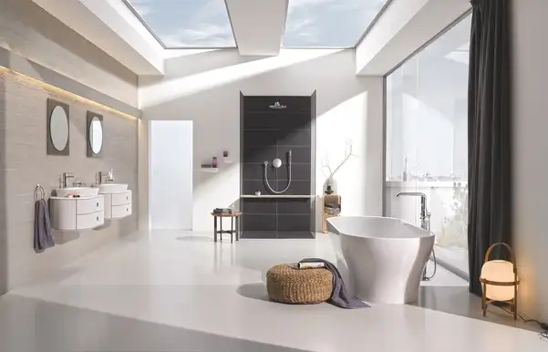 Смеситель для ванны Grohe Essence (цвет - хром) (19285001) фото 4 Aquada.com.ua Смеситель для ванны Grohe Essence (цвет - хром) (19285001) фото 4 Aquada.com.ua