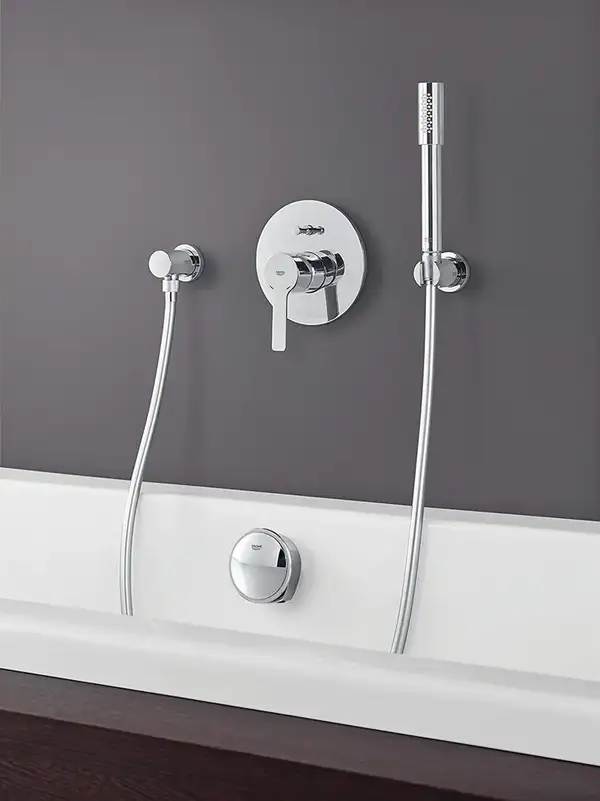 Смеситель однорычажный для ванны Grohe Lineare (цвет - хром) (19297001) фото 4 Aquada.com.ua Смеситель однорычажный для ванны Grohe Lineare (цвет - хром) (19297001) фото 4 Aquada.com.ua