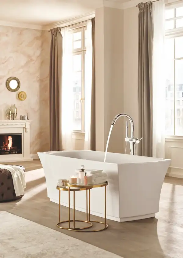 Grohe Grandera Підлоговий змішувач для ванни, хром (23318000) Grohe Grandera Підлоговий змішувач для ванни, хром (23318000)