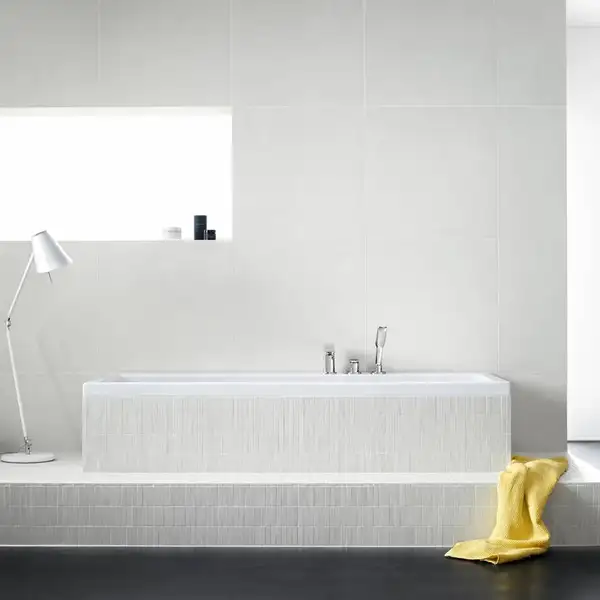 Змішувач для ванни Hansgrohe Mertis на 3 отвори, хром (31190000) Змішувач для ванни Hansgrohe Mertis на 3 отвори, хром (31190000)