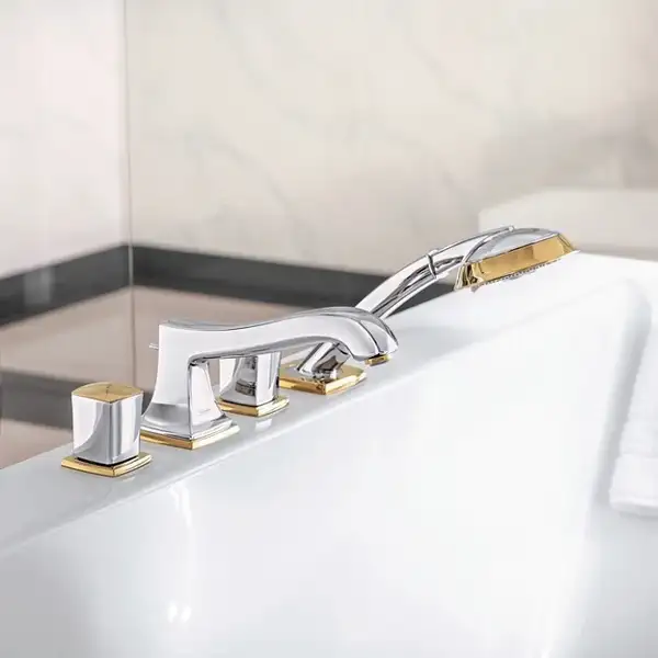 Смеситель на борт ванны Hansgrohe Metropol Classic (цвет - хром/золото) (31315090) фото 2 Aquada.com.ua
