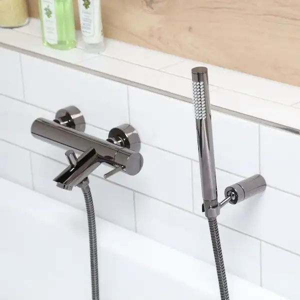 Смеситель для ванны Paffoni Light (цвет - сталь) (LIG022ST) Смеситель для ванны Paffoni Light (цвет - сталь) (LIG022ST)