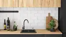 Гранитная кухонная мойка REA WEST BLACK METALIC (ZLE-00121)