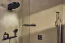 Настенный держатель Porter 500 с полкой правый Hansgrohe Porter E (цвет - чёрный матовый) 26858670