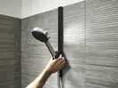 Слайдер для душевых шлангов Hansgrohe WallStoris, чёрный матовый (27917670) фото 2 Aquada.com.ua