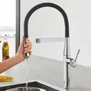 Змішувач для кухні Grohe Essence New висувний дворіжимний аератор, золото (30294GL0)
