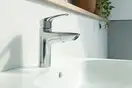 Змішувач для раковини з висувним виливом Grohe Eurosmart New (23976003)