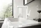 Смеситель для раковины высокий, с вытяжным душем, 2 вида струи Hansgrohe Finoris (цвет - белый матовый), с донным клапаном Push Open (76063700) фото 2 Aquada.com.ua